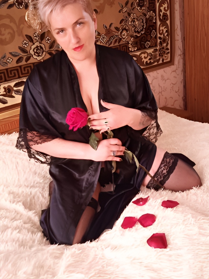 Далия привлекальеная девушка из Амурзет цена от 3000 руб