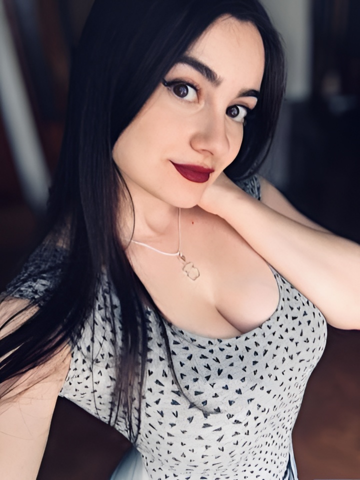 Инга привлекальеная девушка из Амурзет цена от 5000 руб