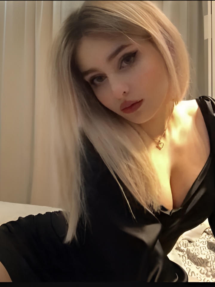 Ирина привлекальеная девушка из Амурзет цена от 4000 руб