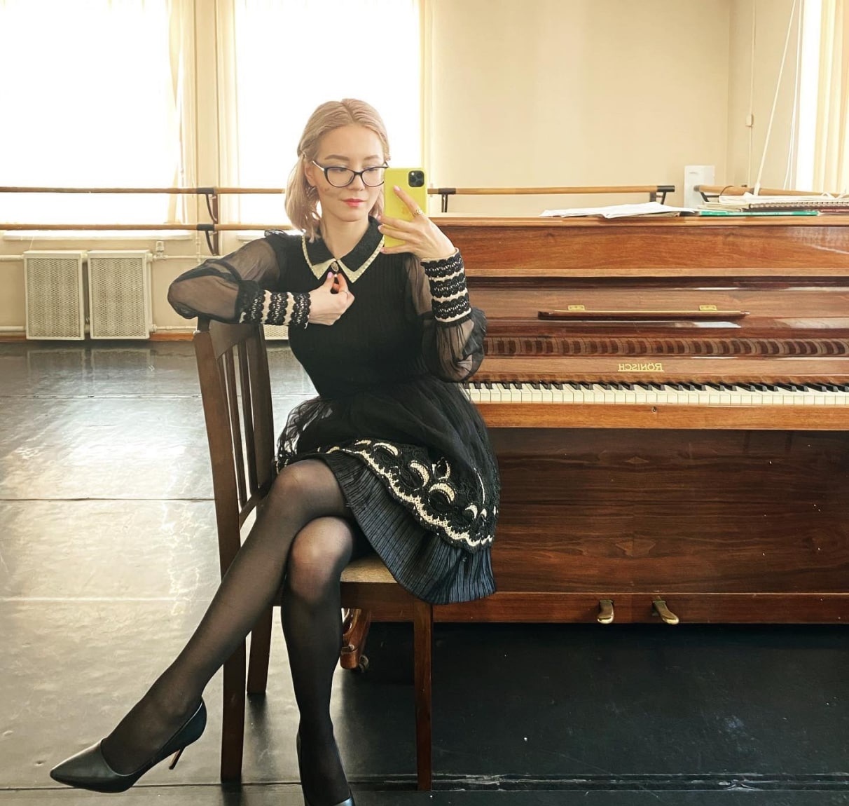 Яна привлекальеная девушка из Амурзет цена от 5000 руб