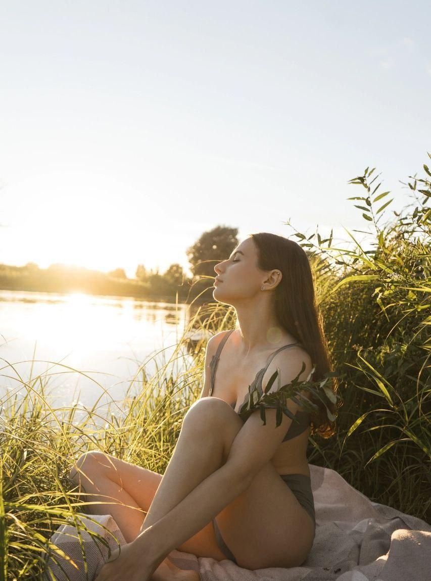 Габриэлла привлекальеная девушка из Амурзет цена от 5000 руб