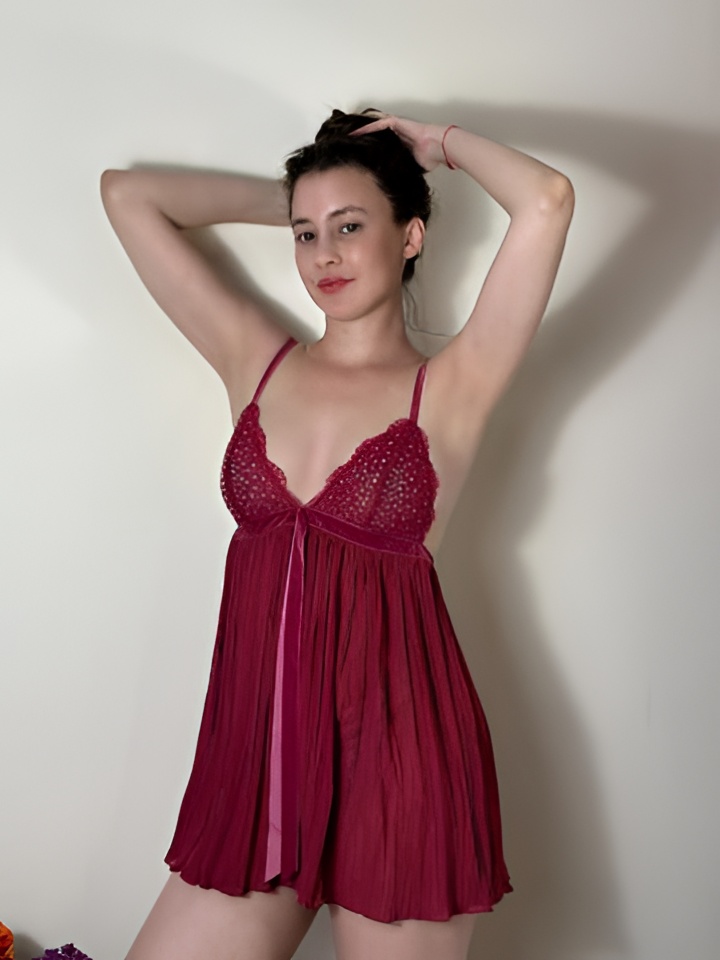 Индивидуалка Карина, доступна для личного знакомства от 2000 руб