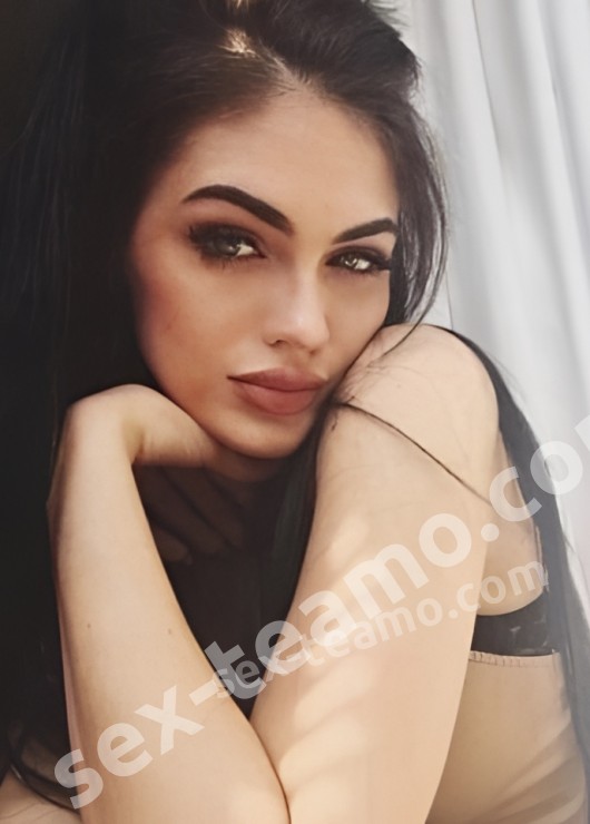 Индивидуалка Арина, доступна для личного знакомства от 10000 руб