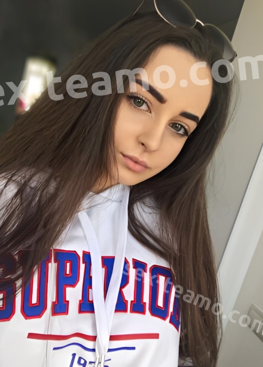 Рената привлекательная девушка из Амурзет цена от 2000 руб
