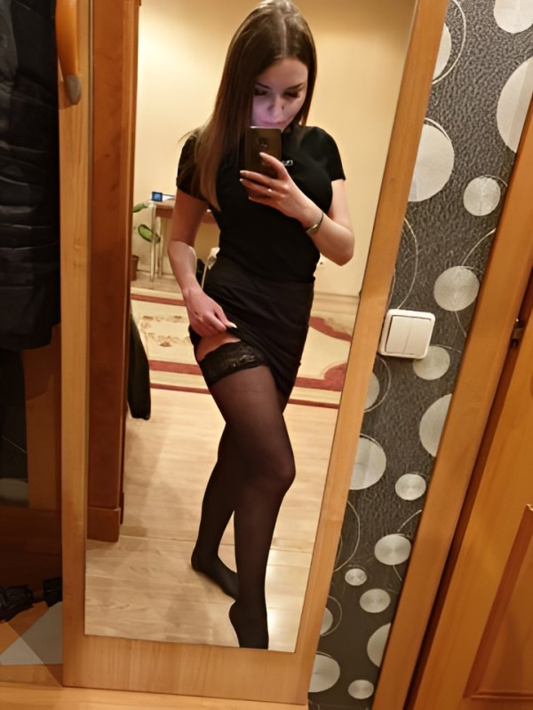 Ирина привлекательная девушка из Амурзет цена от 2500 руб