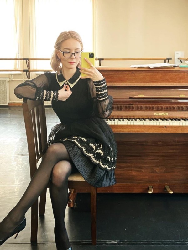 Яна привлекательная девушка из Амурзет цена от 5000 руб