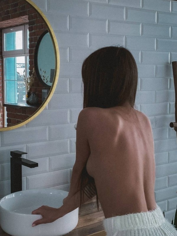 Лиля привлекательная девушка из Амурзет цена от 3000 руб