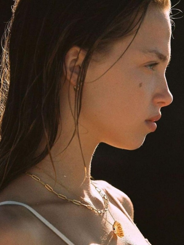 Пелагея привлекательная девушка из Амурзет цена от 8000 руб